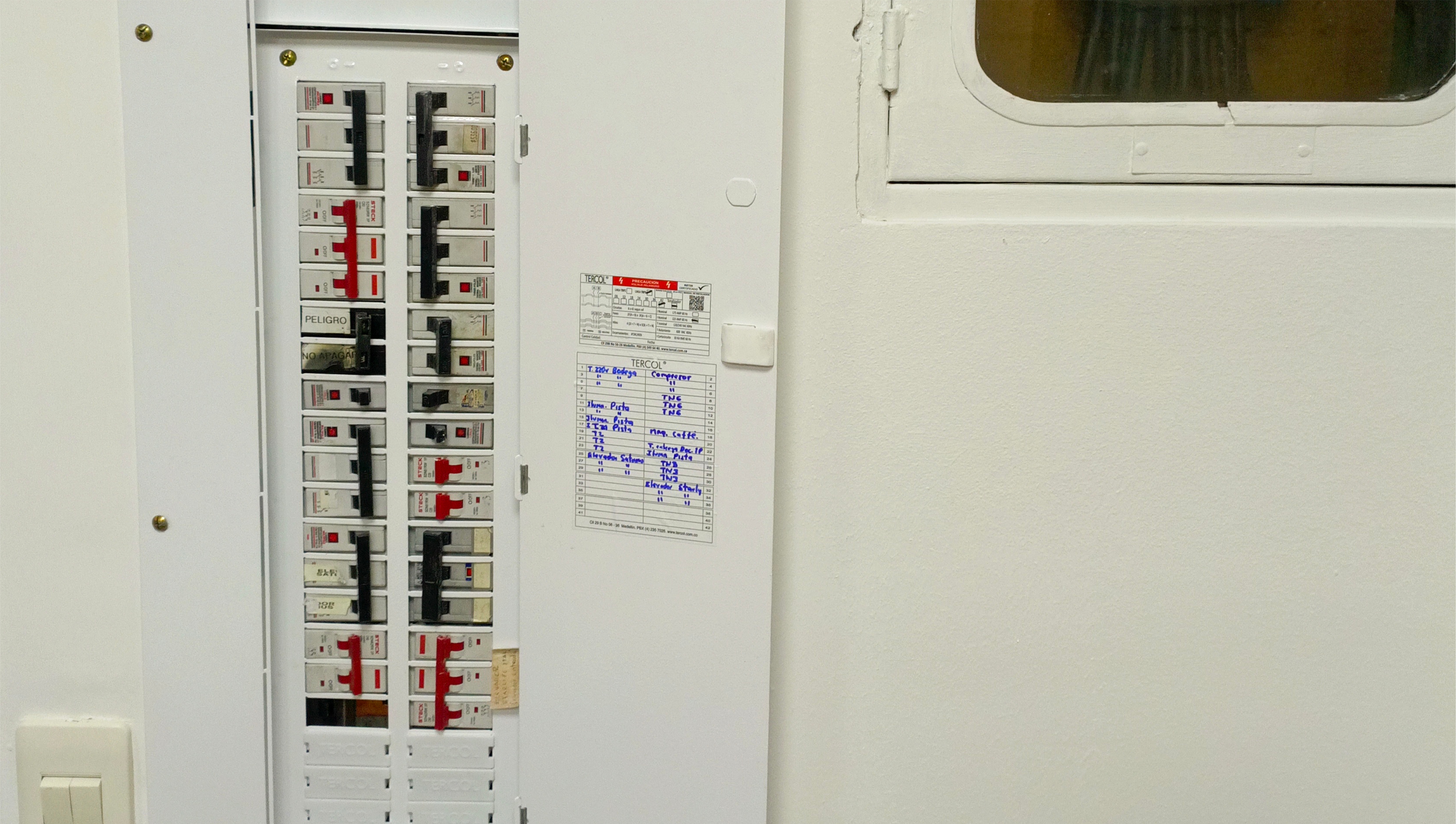 Server rack